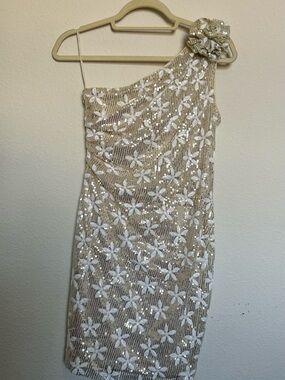 One-Shoulder Golden Floral Sequin Cocktail Dress